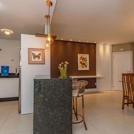 Boulevard 224D - Excelente Apartamento Em Condominio De Luxo No Centro De Bombinhas - Piscina - Jacuzzi - Academia - Portaria 24H. Εξωτερικό φωτογραφία