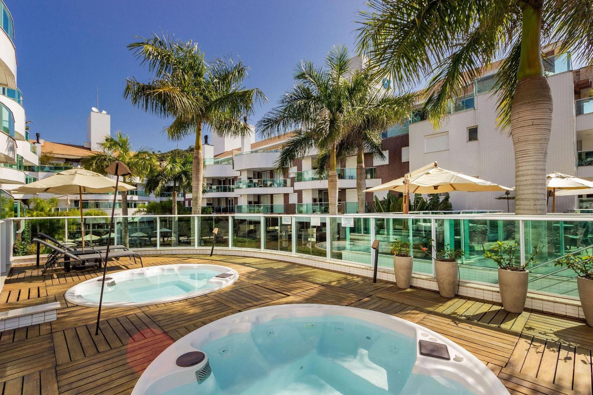 Boulevard 224D - Excelente Apartamento Em Condominio De Luxo No Centro De Bombinhas - Piscina - Jacuzzi - Academia - Portaria 24H. Εξωτερικό φωτογραφία