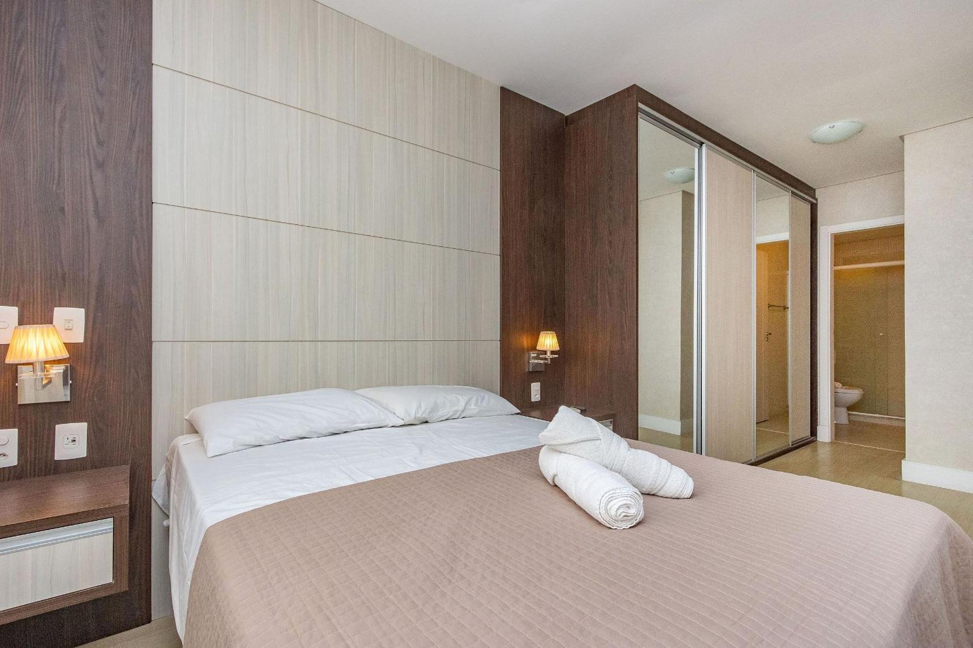 Boulevard 224D - Excelente Apartamento Em Condominio De Luxo No Centro De Bombinhas - Piscina - Jacuzzi - Academia - Portaria 24H. Εξωτερικό φωτογραφία